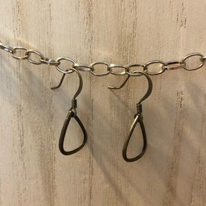 Dangle teardrop earrings
